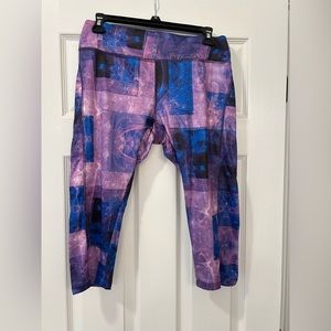 LuLaRoe spandex capris, size M